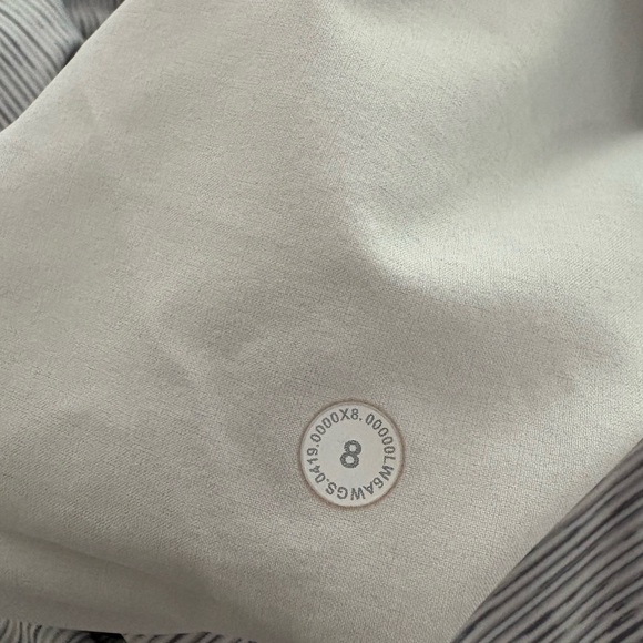 Lululemon On The Fly Crop 23" - Picture 6 of 11